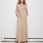 Spiagel Linen Dress, 60-inch length, size 12, suggested M–L. 100% linen. Model is 5'11", very good condition
