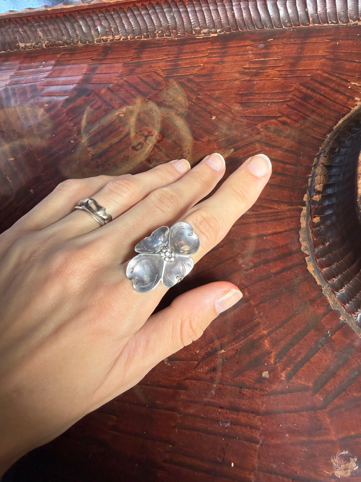 Vintage silver floral statement ring