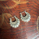 Vintage silver scalloped hoop earrings